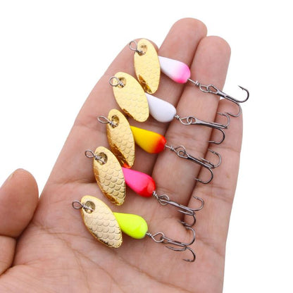 HENGJIA Single Hook Sequins Road Runner Bait Fishing False Lures, 5colors / Box